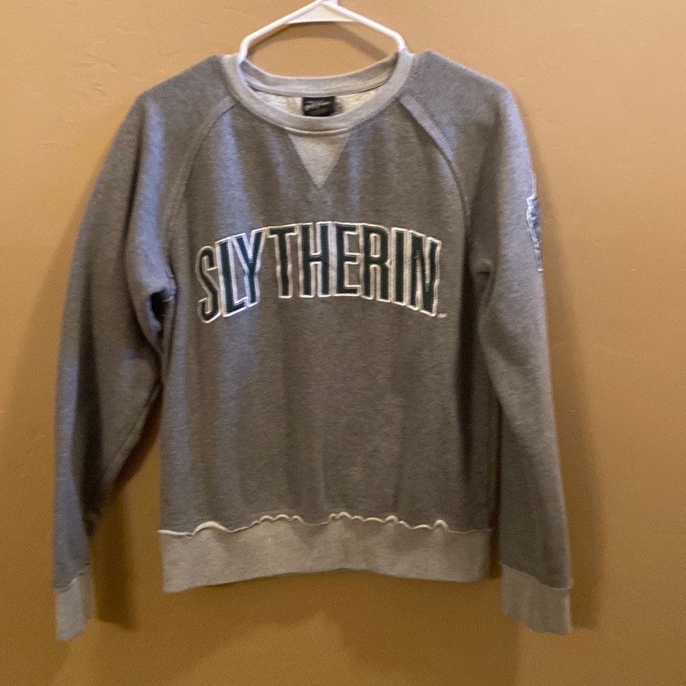 HP Universal Studios Slytherin Unisex small
Sweatshirt WW gray Slytherian - Picture 2 of 10